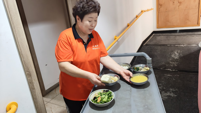 送餐服务